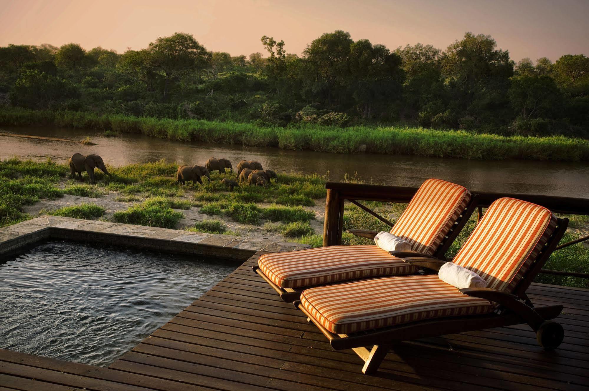 Lion Sands - Tinga Lodge Skukuza Exterior foto